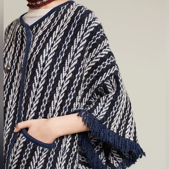 Anthropologie Sleeping On Snow Tajo Jacquard Poncho - Picture 3 of 10